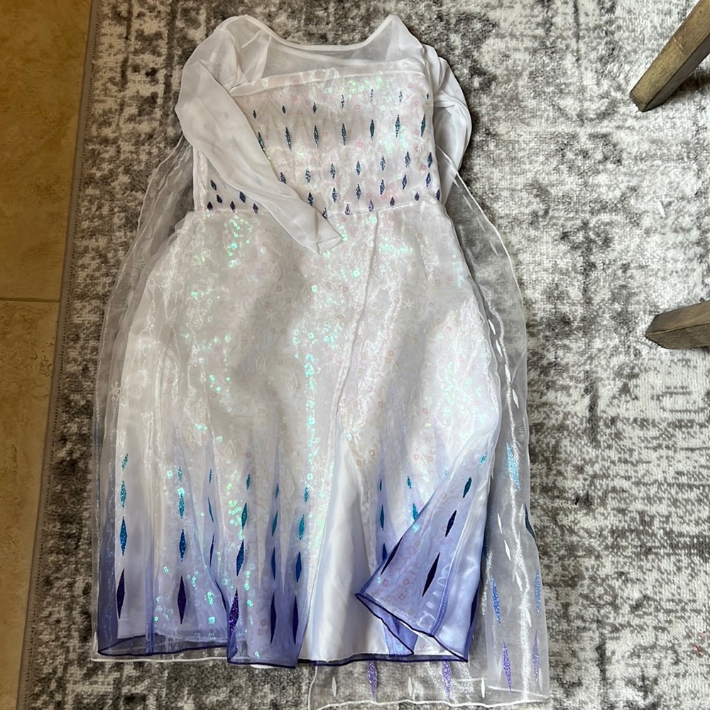 Disney Elsa dress up costume size 4